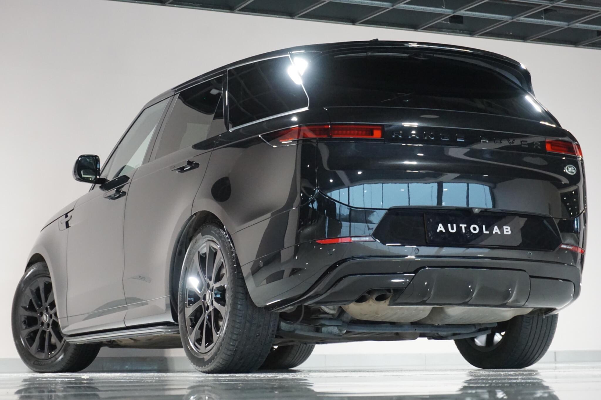 Land Rover Range Rover Sport 3.0 D300 MHEV Dynamic SE SUV 5dr Diesel Auto 4WD Euro 6 (s/s) (300 ps)